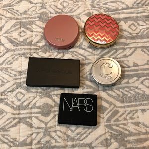 Bundle of travel sized blushes